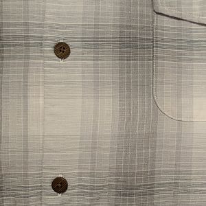 Tommy Bahama shorts sleeve shirt